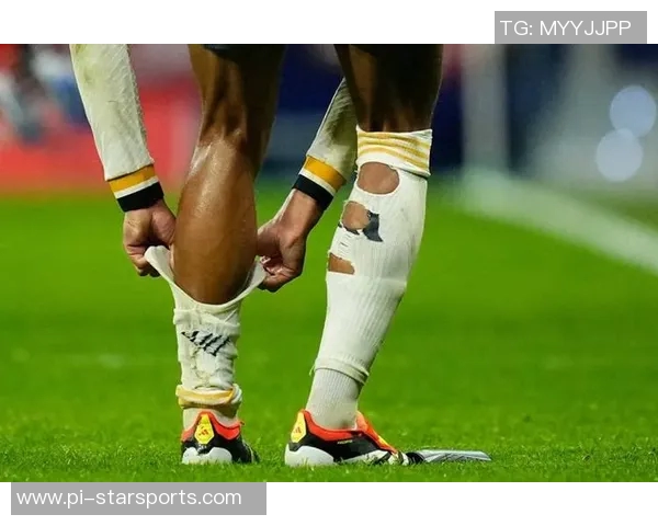 足球运动员7号的传奇之路与背后的故事揭秘